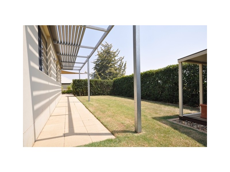 1 Castle Cove, Wodonga VIC 3690