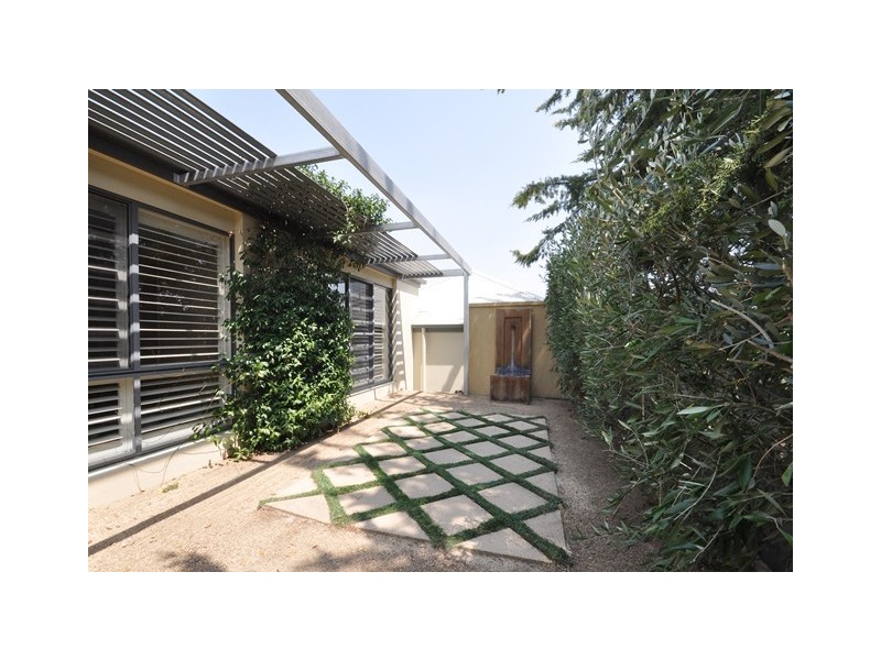 1 Castle Cove, Wodonga VIC 3690