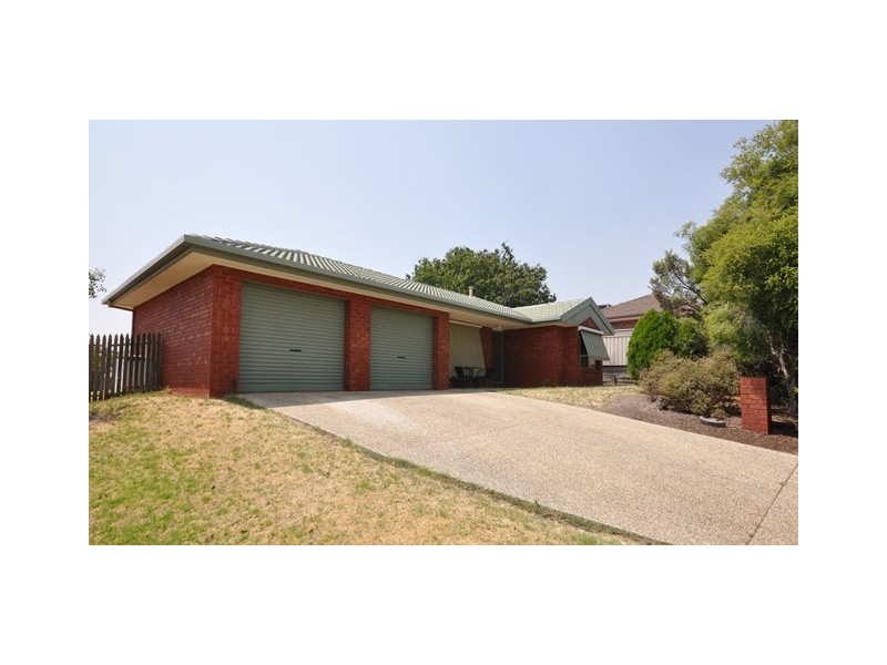 2 Hogan Court, Wodonga VIC 3690