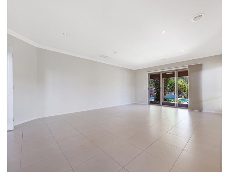 30 Golflinks Avenue, Wodonga VIC 3690