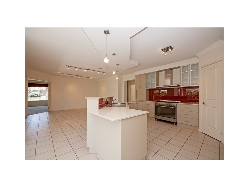 13 Ballara Drive, Wodonga VIC 3690