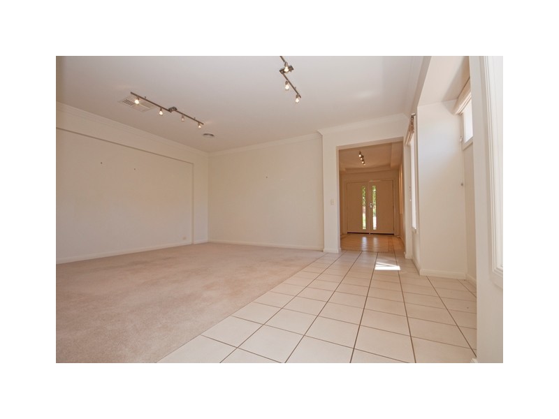 13 Ballara Drive, Wodonga VIC 3690