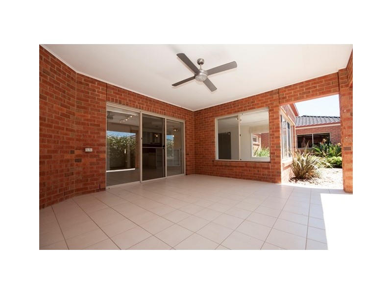 13 Ballara Drive, Wodonga VIC 3690