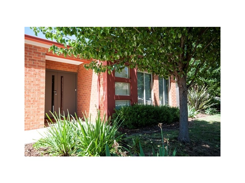 13 Ballara Drive, Wodonga VIC 3690