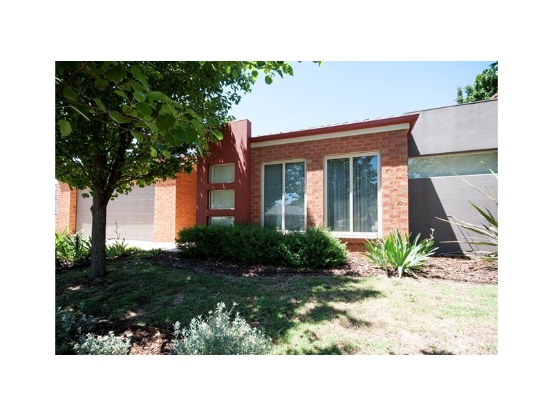 13 Ballara Drive, Wodonga VIC 3690