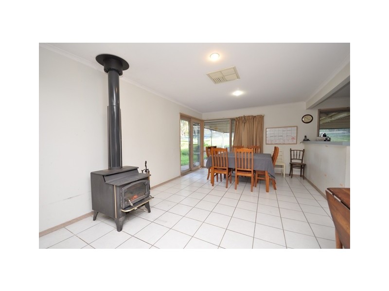 14 Howards Road, Baranduda VIC 3691