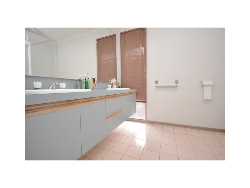 14 Howards Road, Baranduda VIC 3691