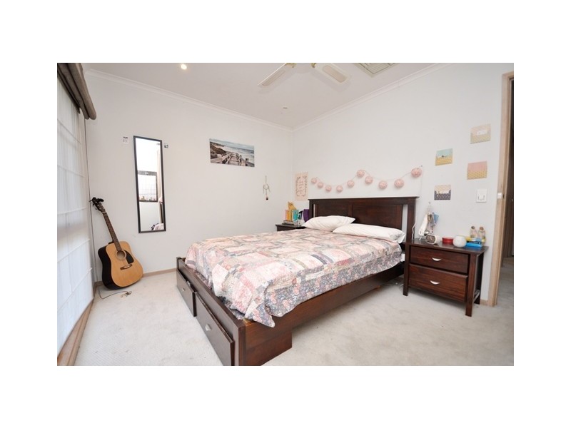 14 Howards Road, Baranduda VIC 3691