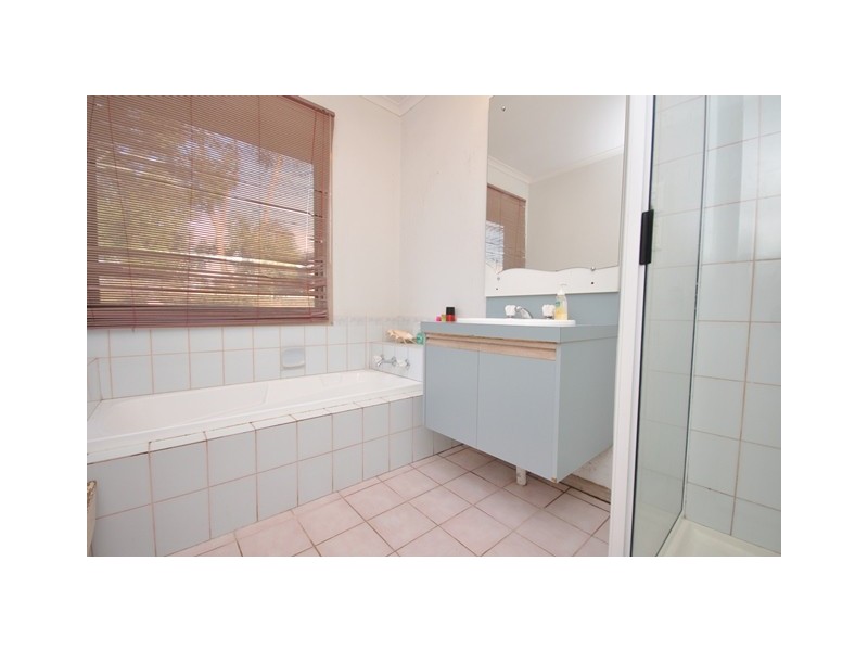 14 Howards Road, Baranduda VIC 3691