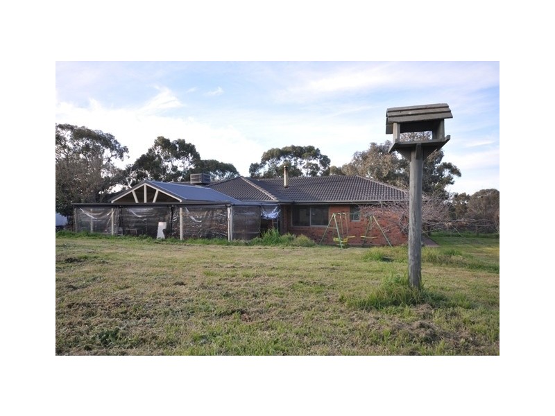 14 Howards Road, Baranduda VIC 3691