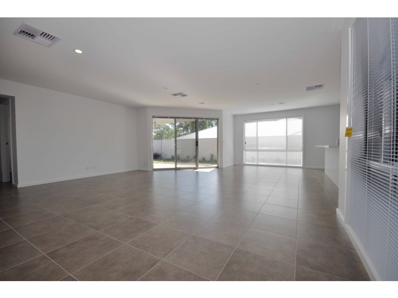 11 Cottlesloe Court, Wodonga VIC 3690