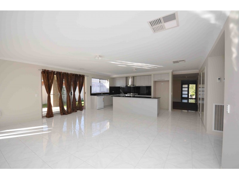 15 Parnaby Street, Wodonga VIC 3690