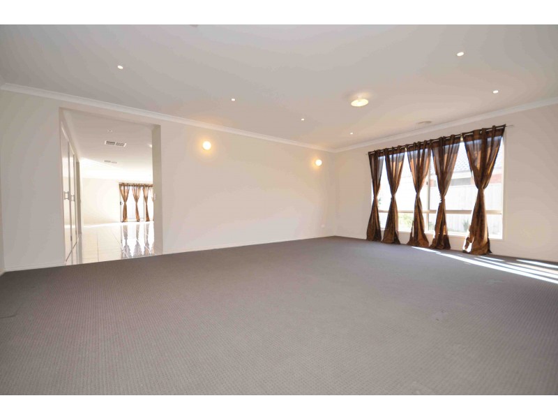 15 Parnaby Street, Wodonga VIC 3690