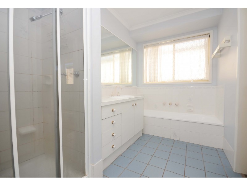 12 Ty Court, Wodonga VIC 3690