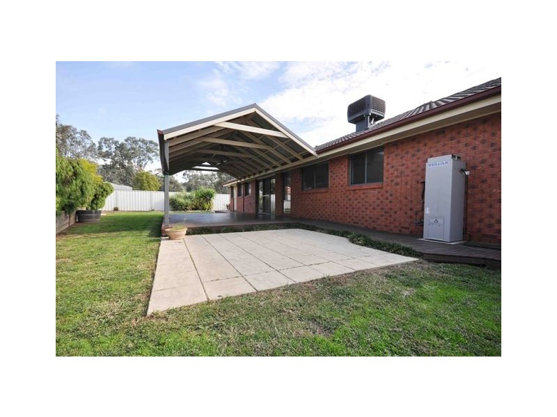 20 Mashie Way, Wodonga VIC 3690