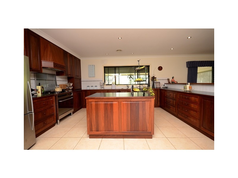 65 Hovell Street, Howlong NSW 2643