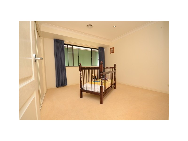 65 Hovell Street, Howlong NSW 2643