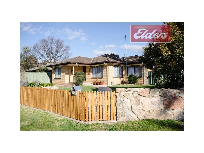 14 Burke Street, Chiltern VIC 3683