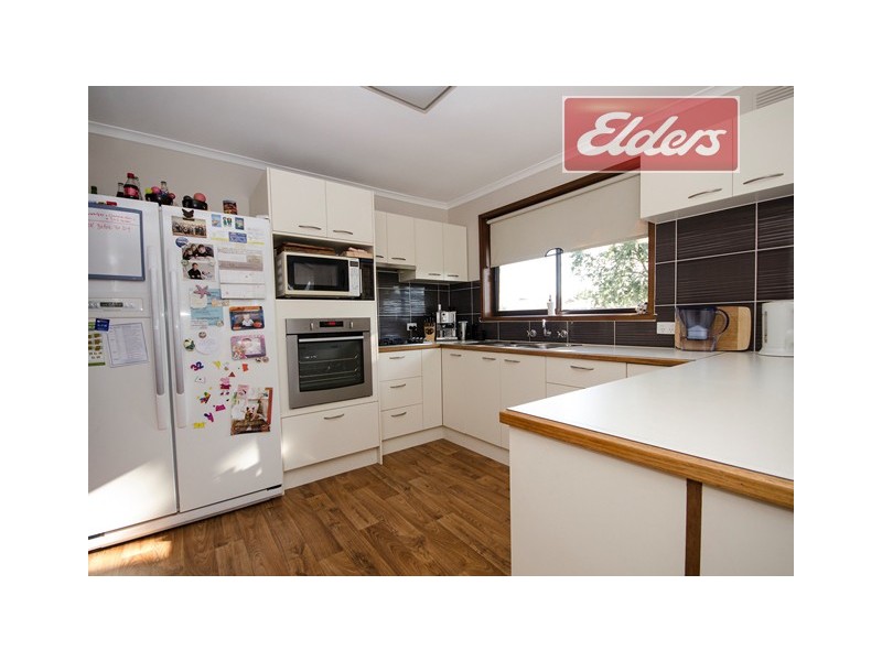 14 Burke Street, Chiltern VIC 3683