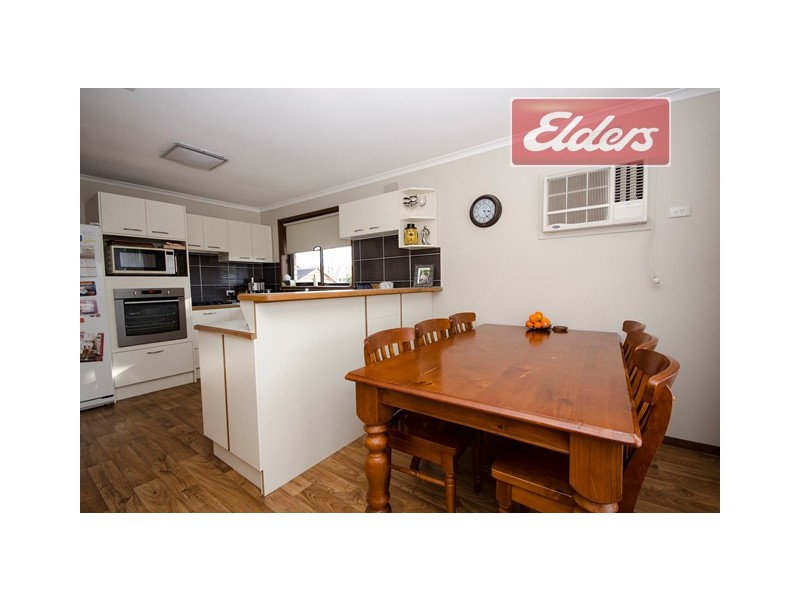 14 Burke Street, Chiltern VIC 3683