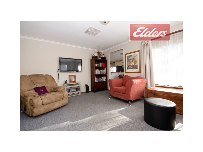 14 Burke Street, Chiltern VIC 3683
