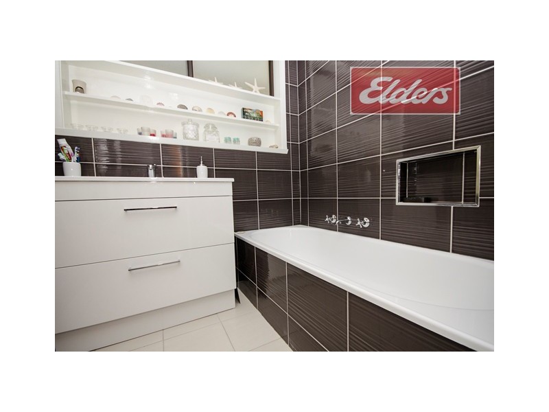 14 Burke Street, Chiltern VIC 3683