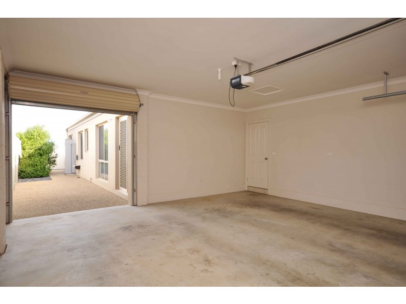 15 Maxwell Drive, Wahgunyah VIC 3687