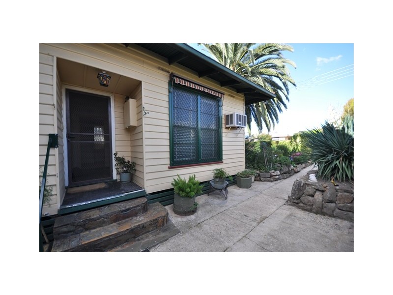 11 Beardmore Street, Wodonga VIC 3690