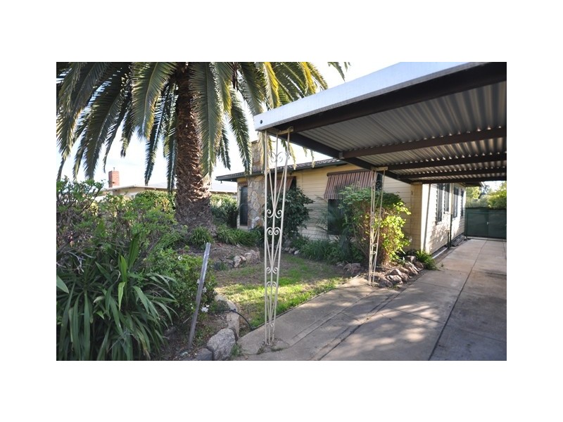 11 Beardmore Street, Wodonga VIC 3690