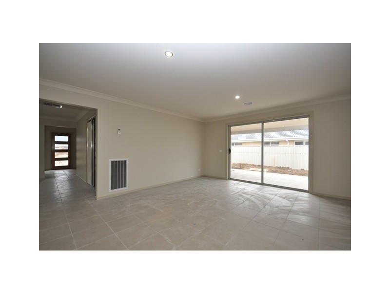 6 Jardine Street, Wodonga VIC 3690