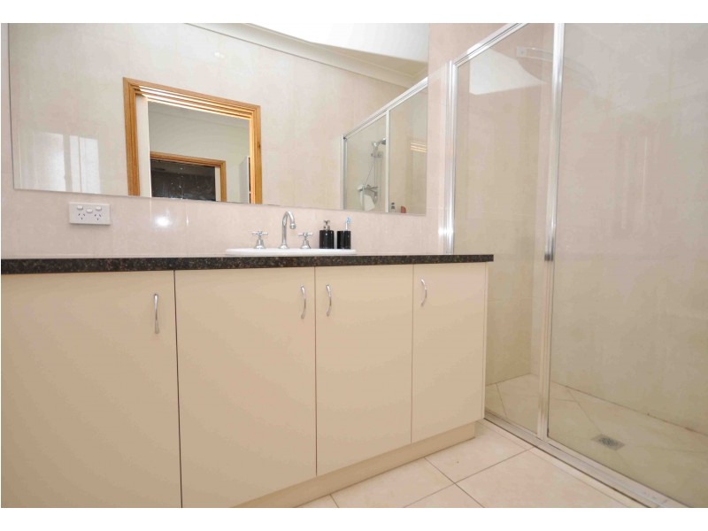 53 Castle Creek Road, Wodonga VIC 3690