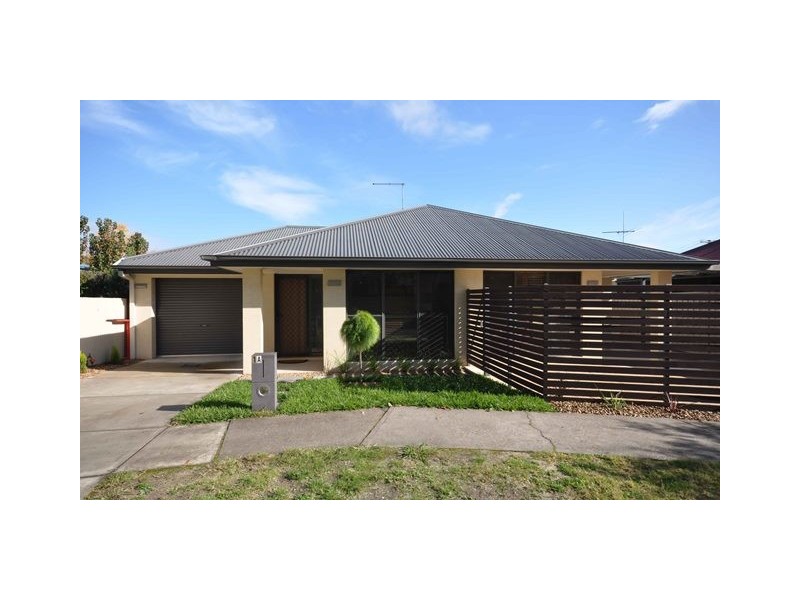 1a Saldaise Street, Wodonga VIC 3690