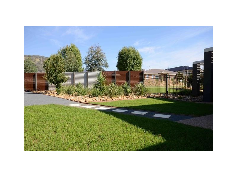 21 Cottlesloe Court, Wodonga VIC 3690