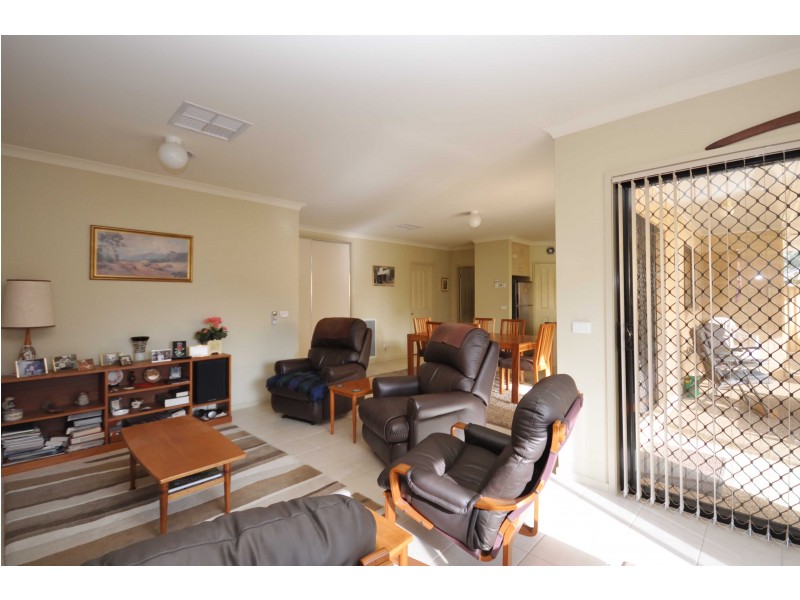 4/216 Felltimber Creek Road, Wodonga VIC 3690