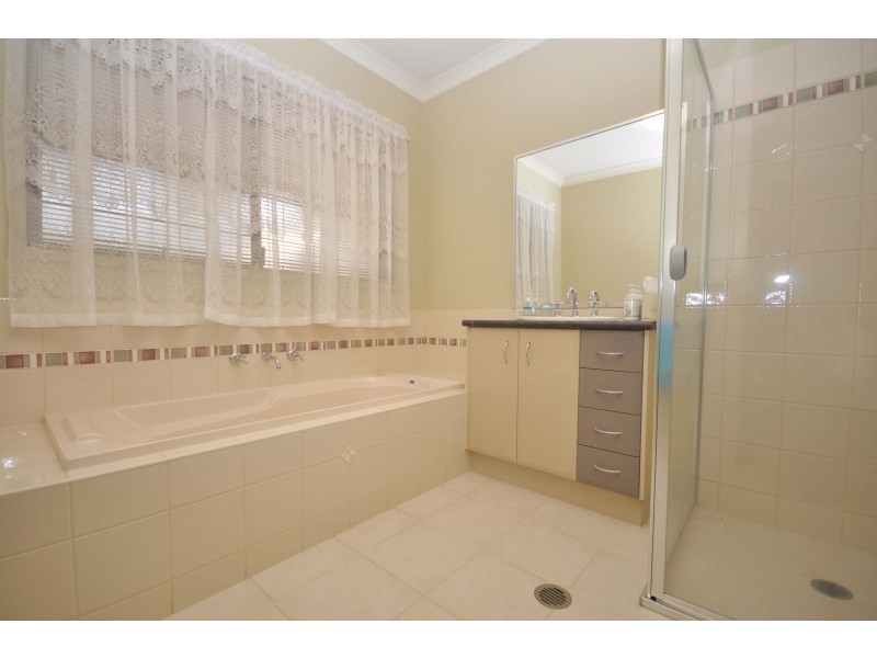 4/216 Felltimber Creek Road, Wodonga VIC 3690