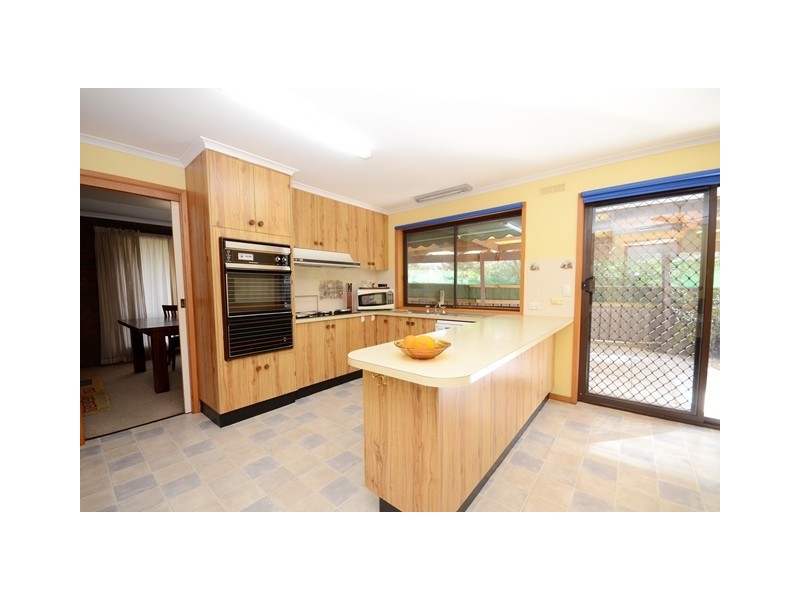 9 Merlinda Court, Wodonga VIC 3690