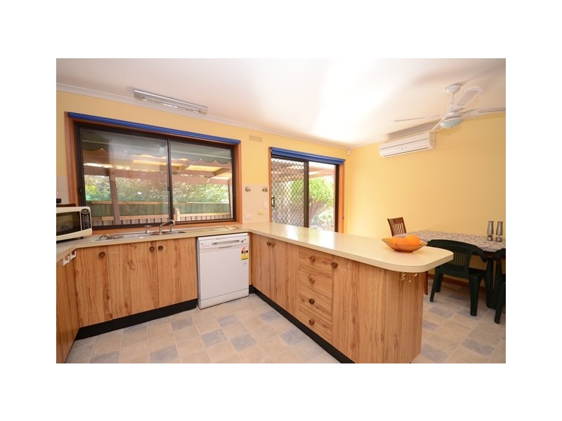 9 Merlinda Court, Wodonga VIC 3690