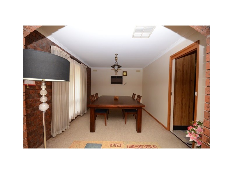 9 Merlinda Court, Wodonga VIC 3690