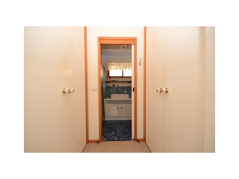 9 Merlinda Court, Wodonga VIC 3690