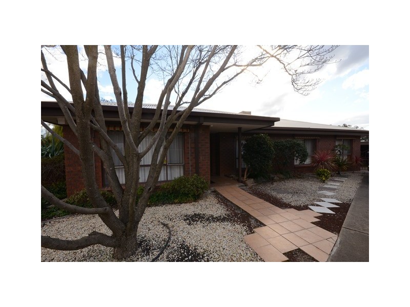 9 Merlinda Court, Wodonga VIC 3690