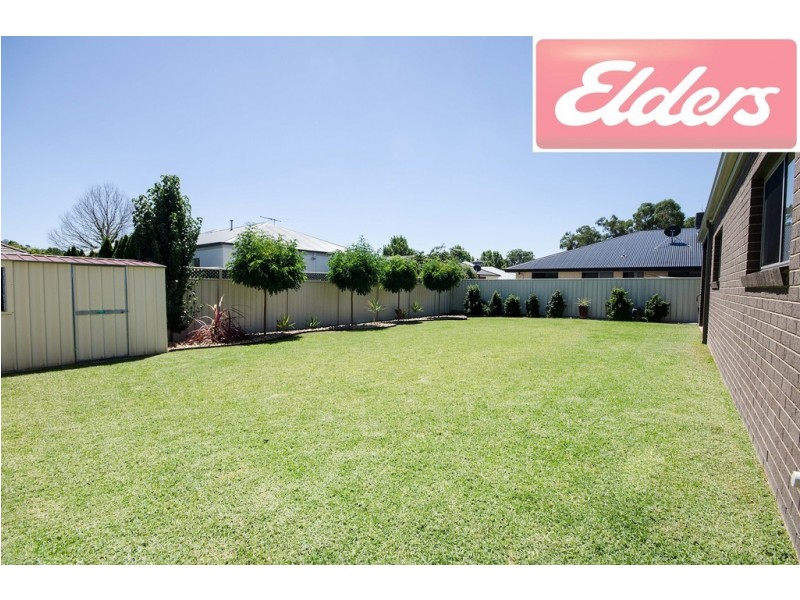 4 Swansea Close, Wodonga VIC 3690