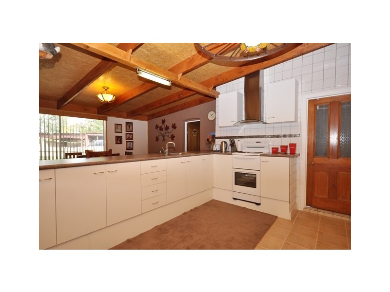 34-36 Nickless Street, Chiltern VIC 3683