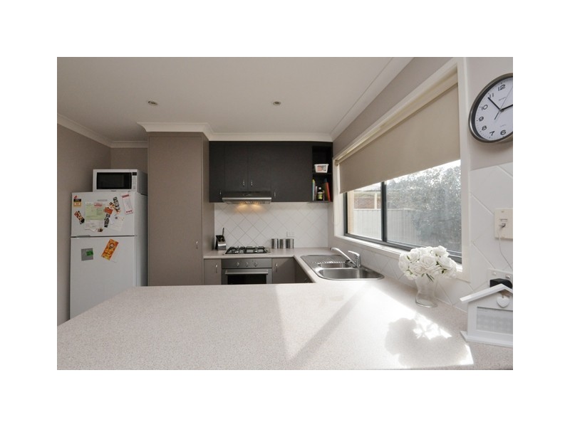 4 Nedlands Close, Wodonga VIC 3690