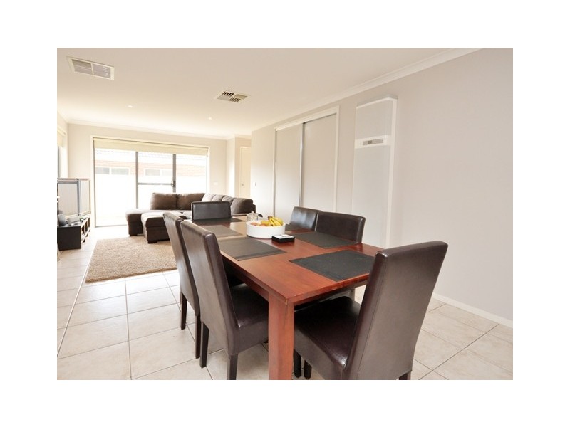 4 Nedlands Close, Wodonga VIC 3690