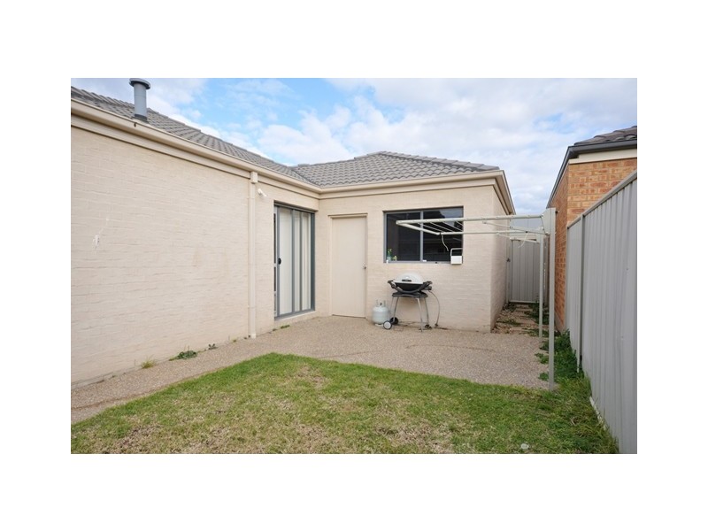 4 Nedlands Close, Wodonga VIC 3690