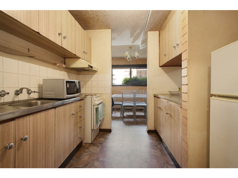 4/429 McDonald Road, Lavington NSW 2641