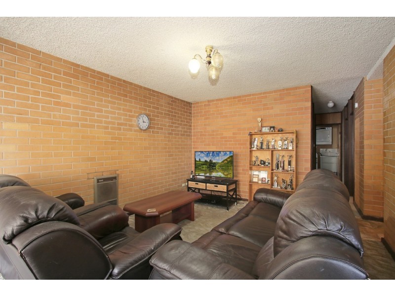 4/429 McDonald Road, Lavington NSW 2641