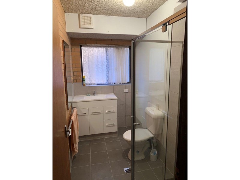 4/429 McDonald Road, Lavington NSW 2641