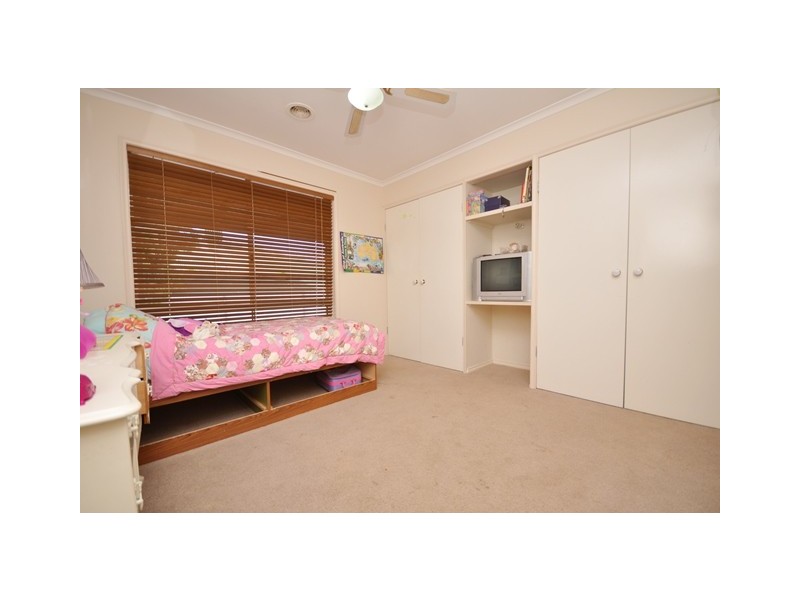 14 Victoria Street, Howlong NSW 2643