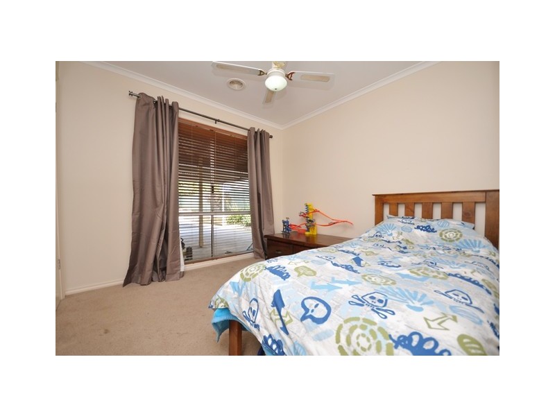 14 Victoria Street, Howlong NSW 2643